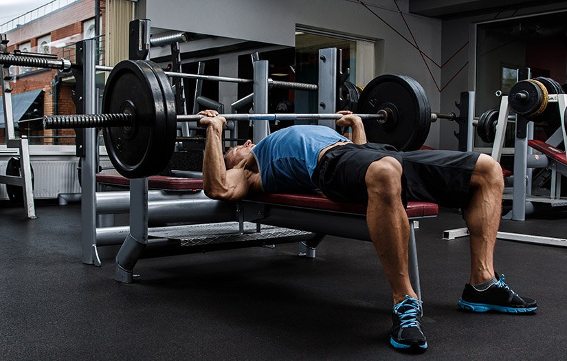 What is an average bench press for 18 Year Old? - TrainRightMuscle
