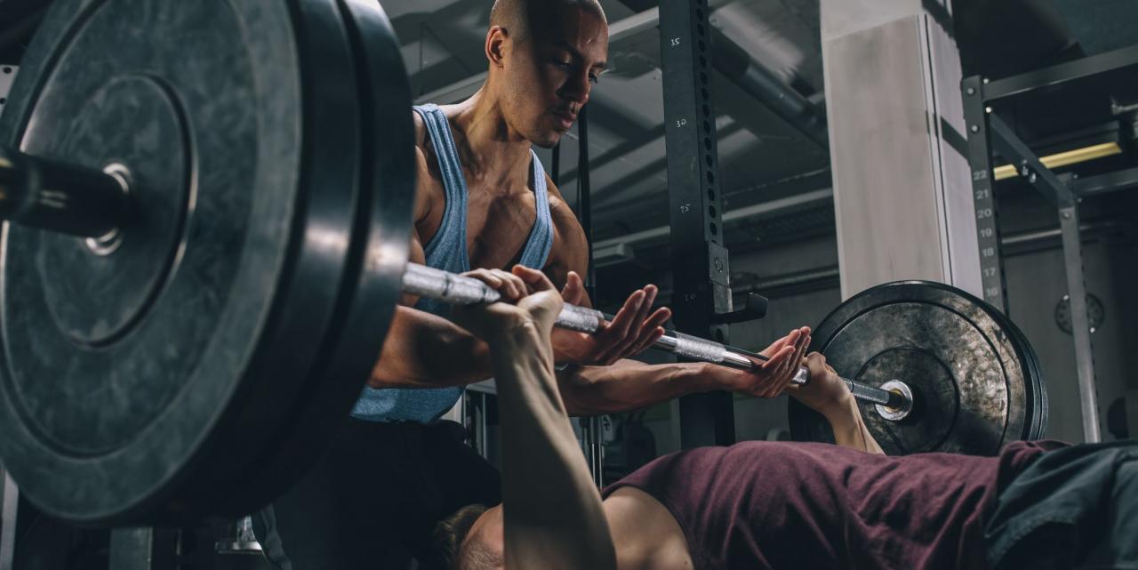 How to Bench Press: The Complete Guide